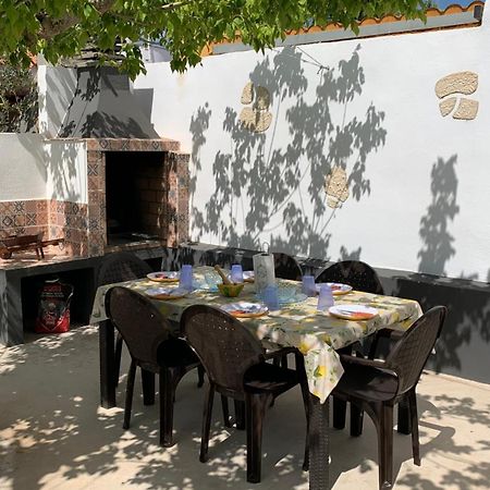 Casa Maria Cinta Vila Deltebre Exterior foto