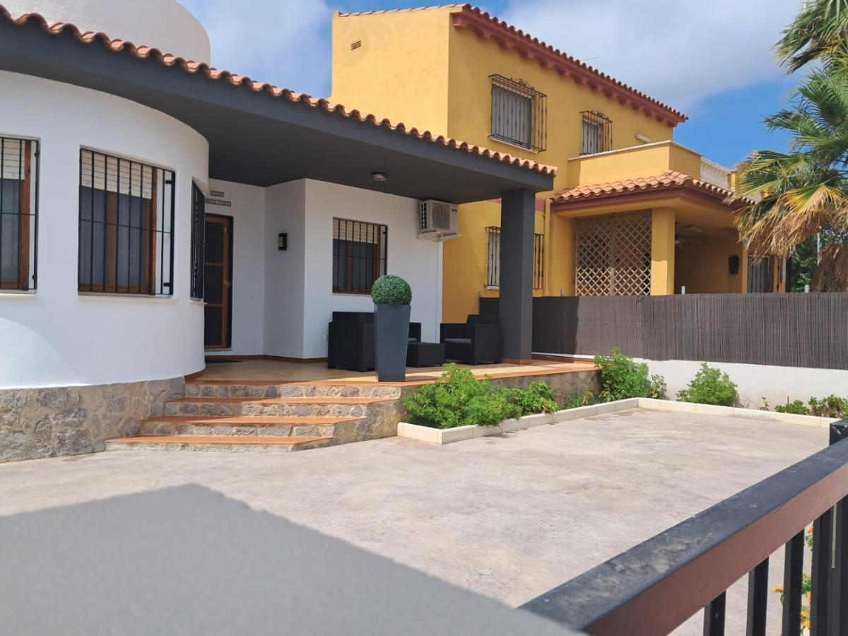Casa Maria Cinta Vila Deltebre Exterior foto